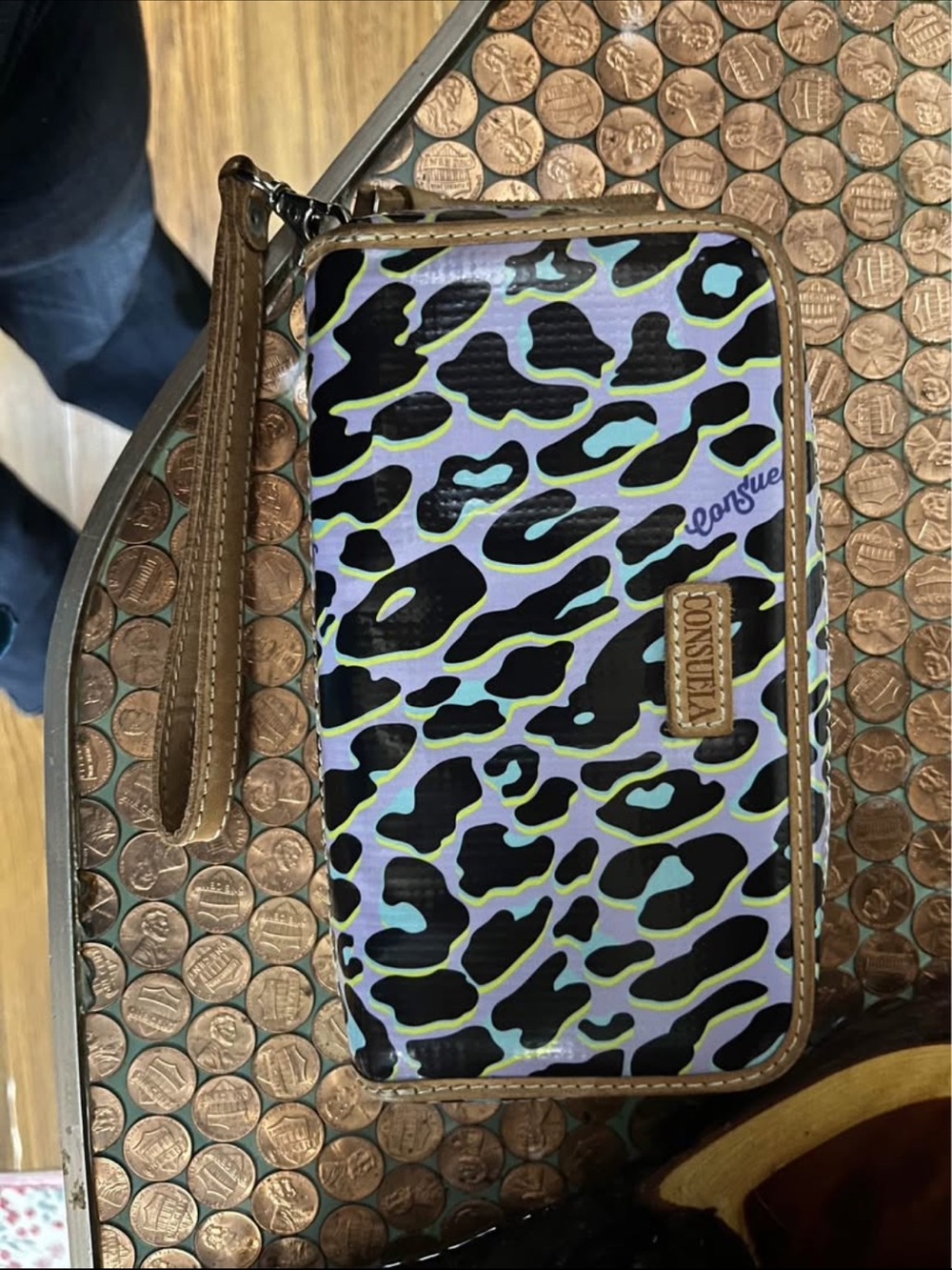 Consuela Wallet Dee Dee print